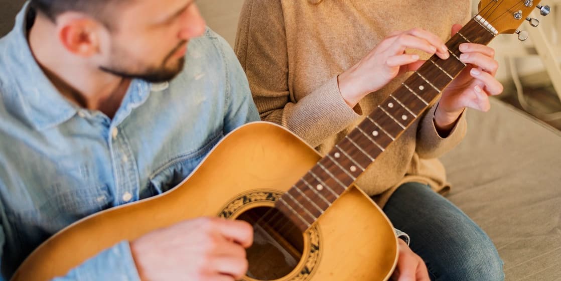 Cover Image for Acoustic vs Electric for True Beginners + In-Home Setup Checklist