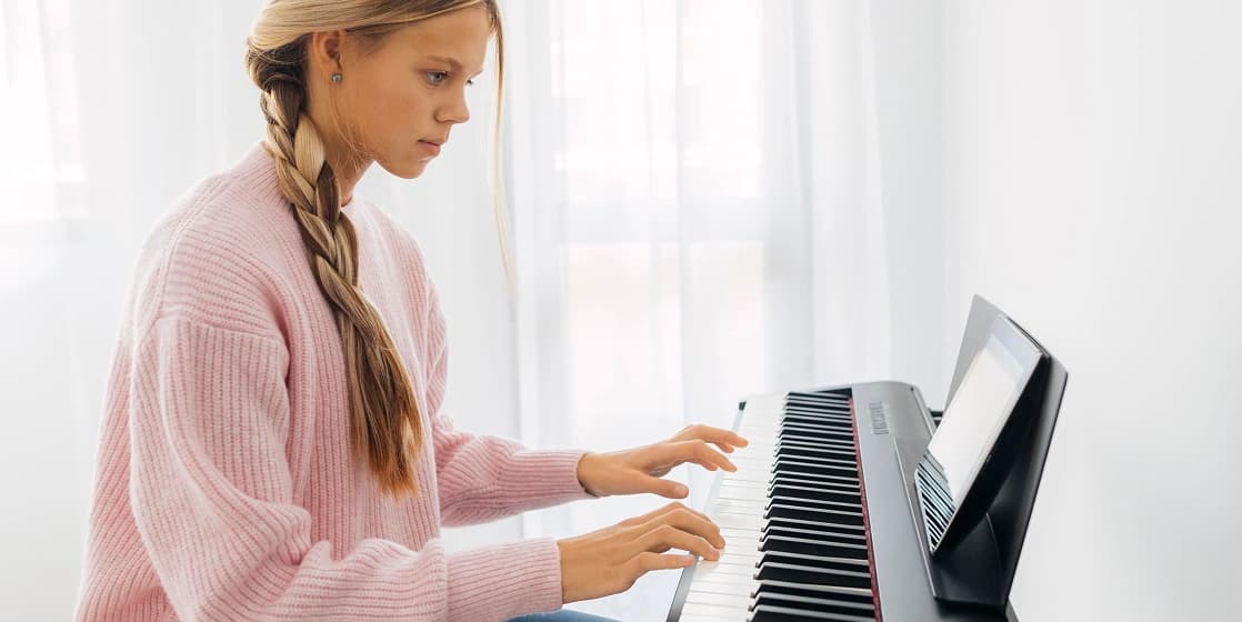 Cover Image for Piano Lessons in Orlando, Florida: In-Home, Kid-Friendly & Adult-Approved