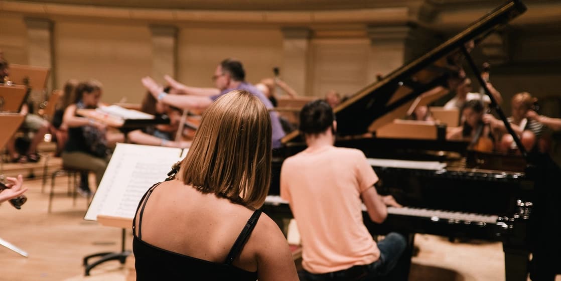 Cover Image for Preparing for Your First Music Recital: A Complete Guide
