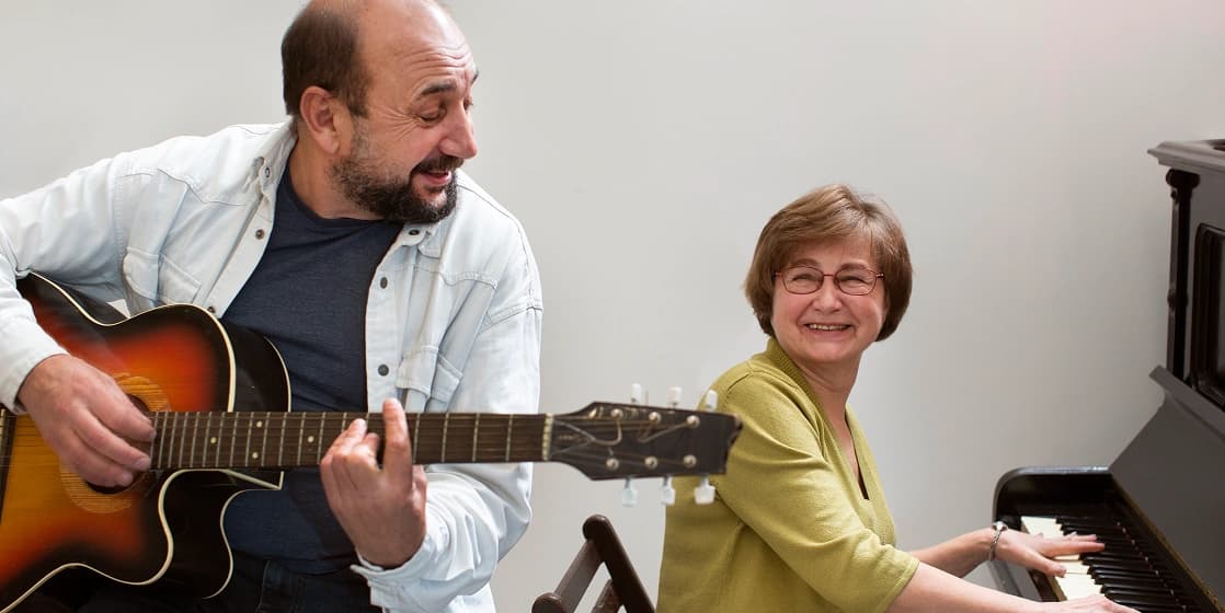 Cover Image for Is It Too Late to Start an Instrument? A Practical Guide for Adult Beginners